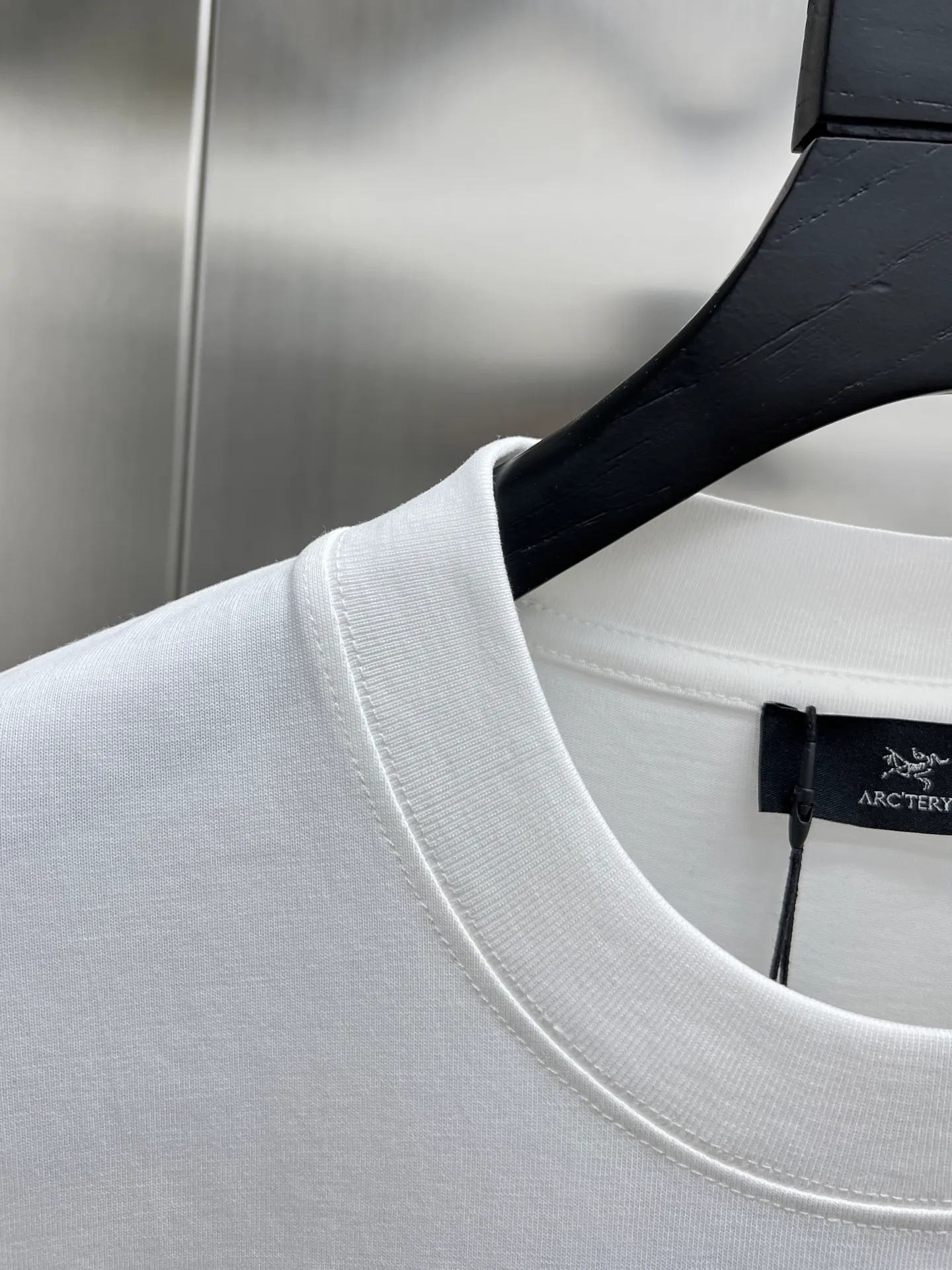 arcteryx🌟New Arrival T T Hot Sale 99 🐎🐎Size：S-XXL Black White 2 Size S 110 54 69 21 M 114 56 71 22 L 118 58 73 22 XL 122 60 75 23 2XL 126 62 77 23